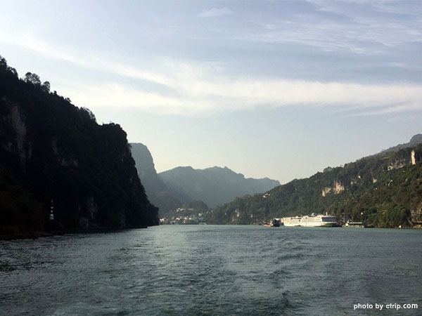 Gola di Xiling lungo il corso del fiume Yangtze