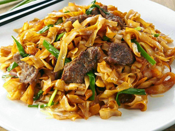Piatti cinesi più popolari: Chow Mein