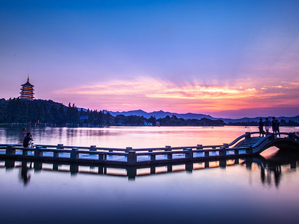 I laghi più famosi della Cina: il lago occidentale di Hangzhou